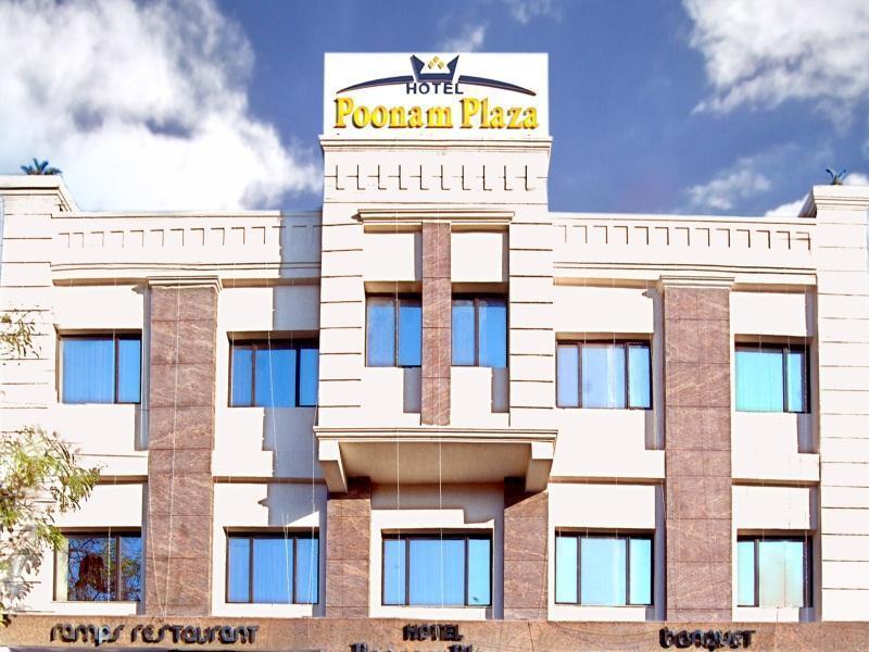 Hotel Poonam Plaza Agra  Buitenkant foto